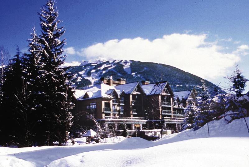 Pinnacle Hotel Whistler Exterior foto