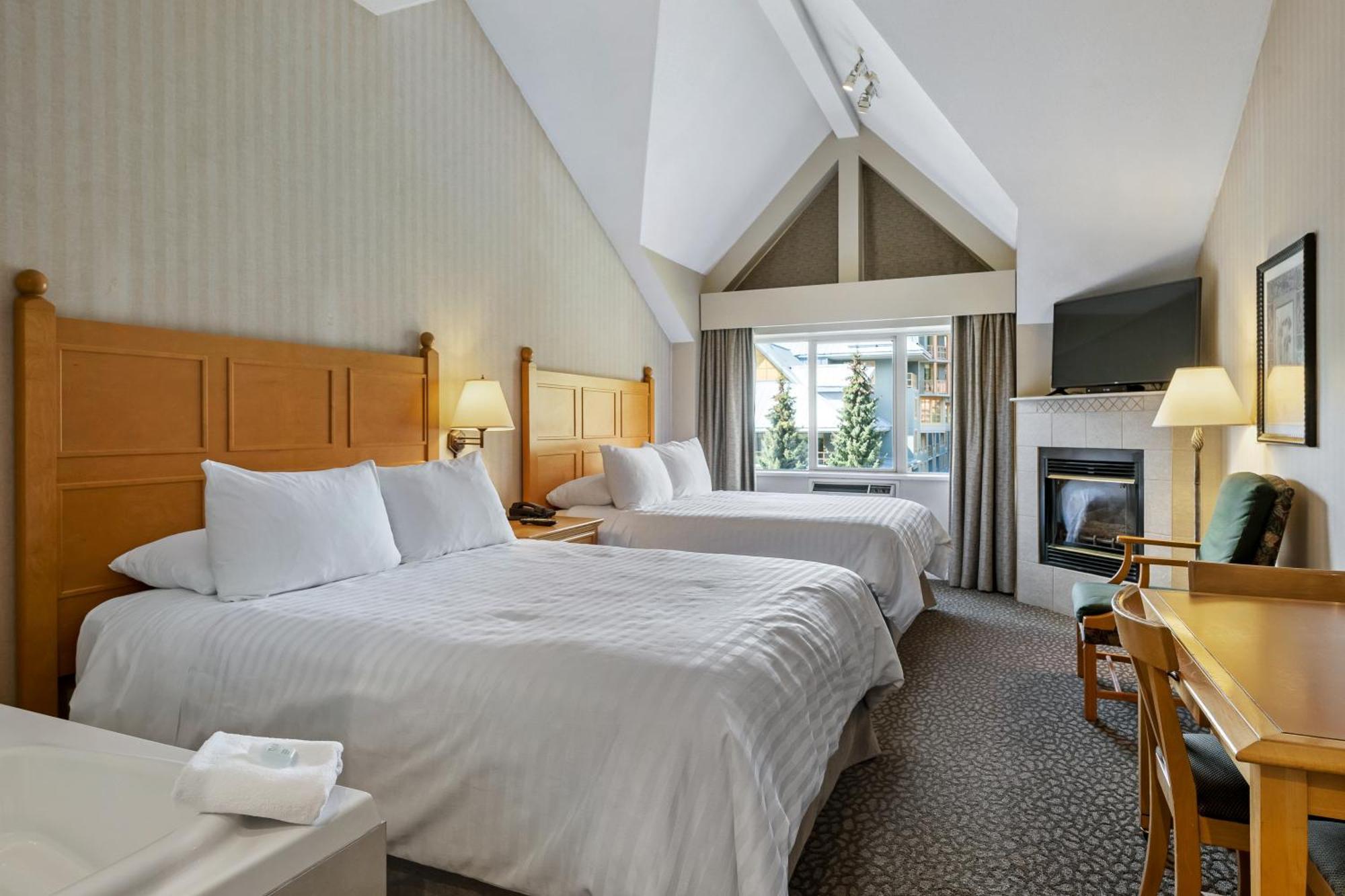 Pinnacle Hotel Whistler Exterior foto
