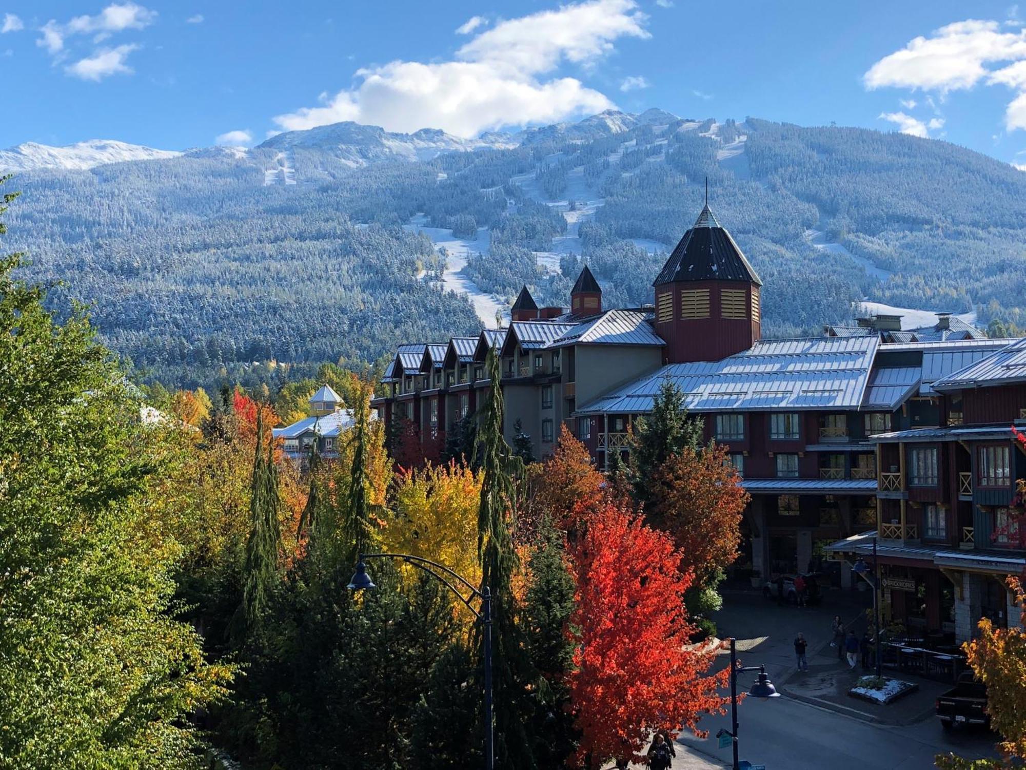 Pinnacle Hotel Whistler Exterior foto